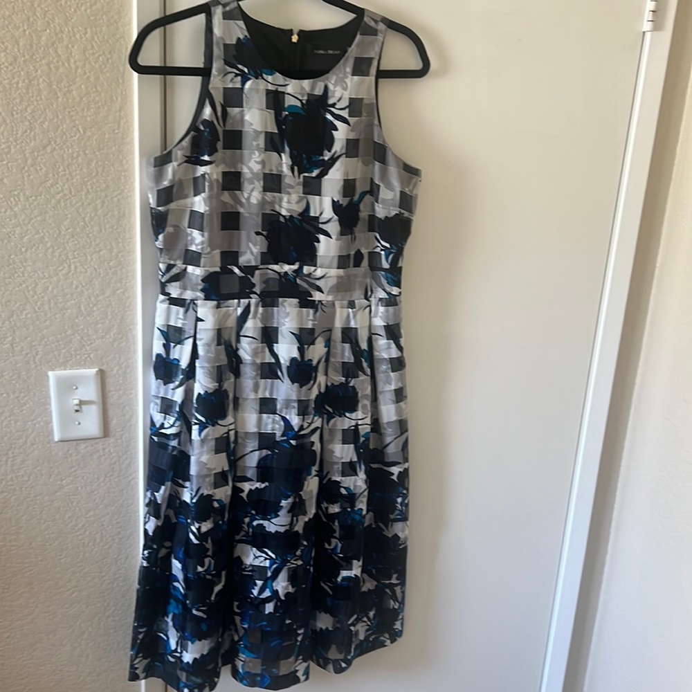 Ivana trump brand  beautiful dress 👗